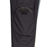 btp949_bering-trust-tapered_ps_05_4