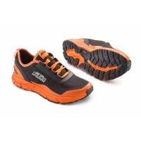 b2b2b2-PHO_PW_PERS_VS_331981-3PW21002660X-TEAM-CORPORATE-SHOES-FRONT_%23SALL_%23AWSG_%23V1