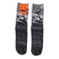 b2b2b2-PHO_PW_PERS_VS_280878-3PW20002610X-RADICAL-SOCKS-FRONT_%23SALL_%23AWSG_%23V1